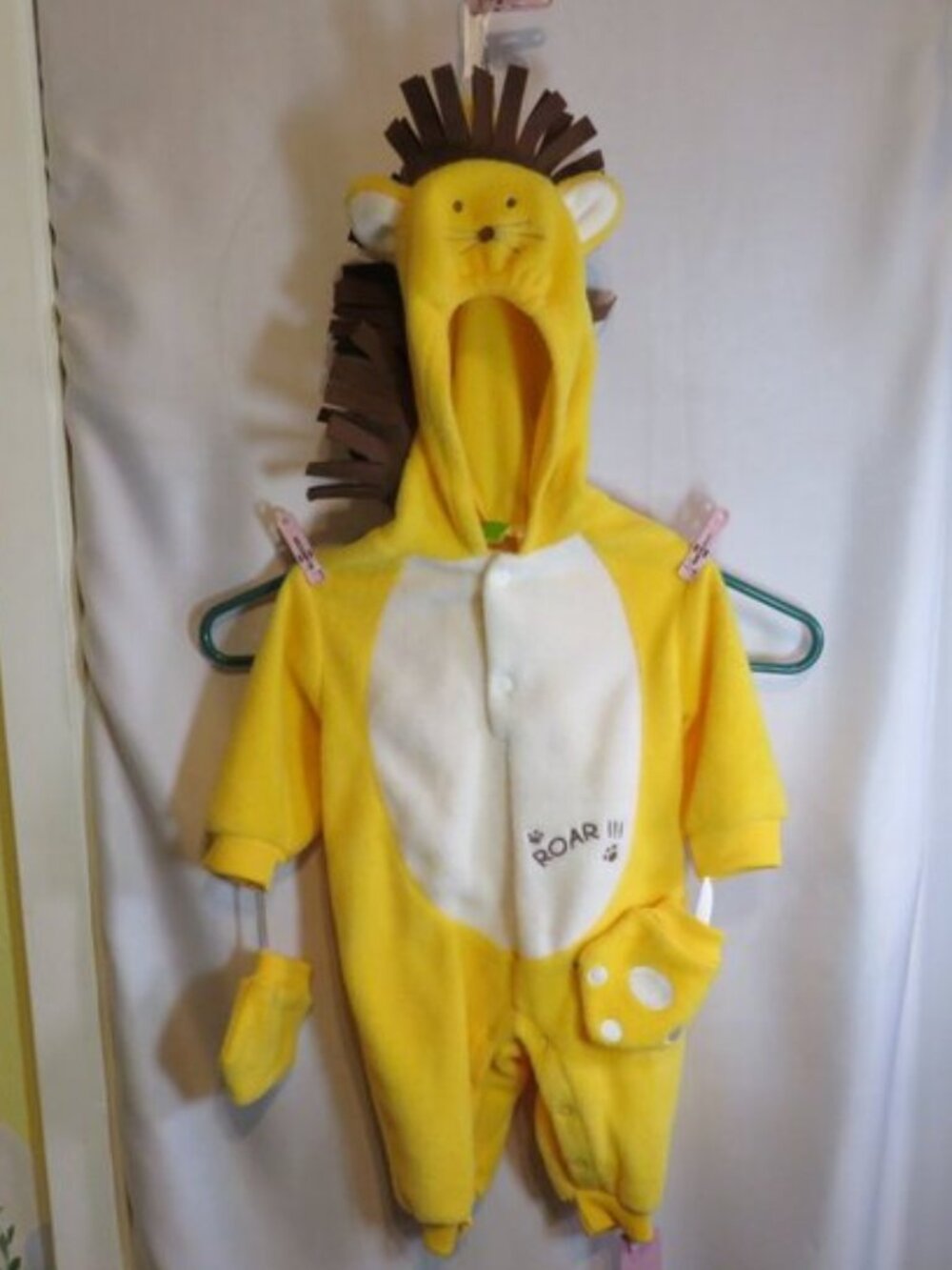 Baby Lion Costume Bodysuit Hooded Mane Mittens Attached 3-6 Months Fleece - Picture 1 of 10